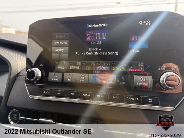 2022 Mitsubishi Outlander SE