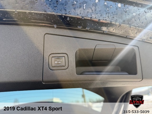 2019 Cadillac XT4 Sport