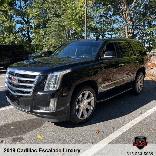 2018 Cadillac Escalade Luxury 