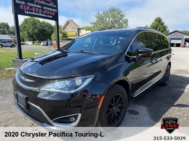 2020 Chrysler Pacifica Touring-L