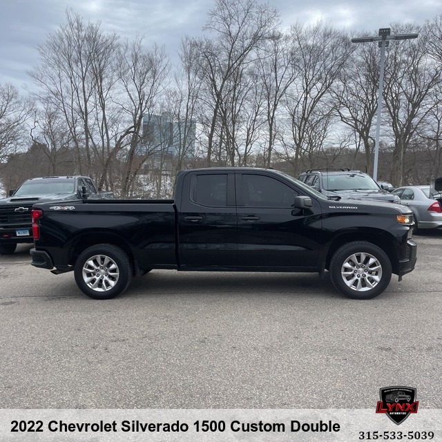 2022 Chevrolet Silverado 1500 Custom Double Cab