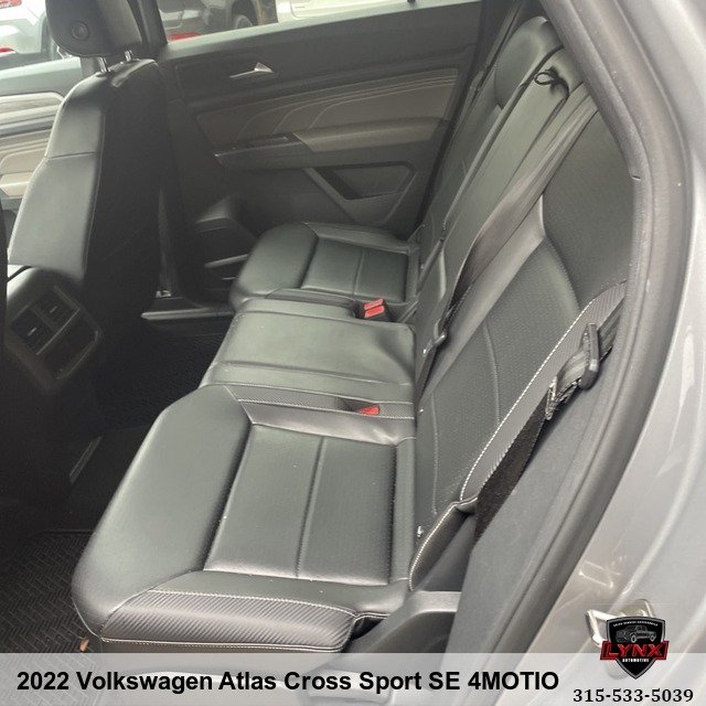 2022 Volkswagen Atlas Cross Sport SE 4MOTION