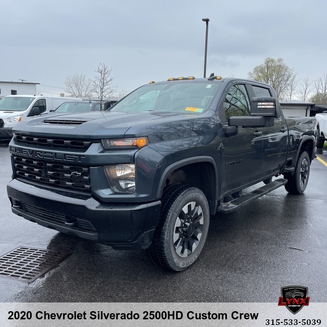 2020 Chevrolet Silverado HD Custom 4WD Crew Cab Standard Box's photo