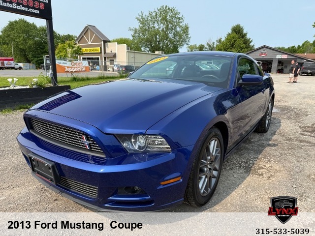 2013 Ford Mustang  Coupe