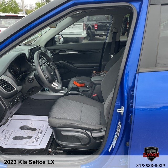 2023 Kia Seltos LX