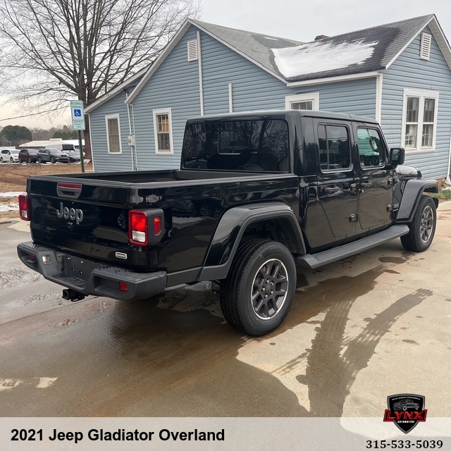 2021 Jeep Gladiator Overland