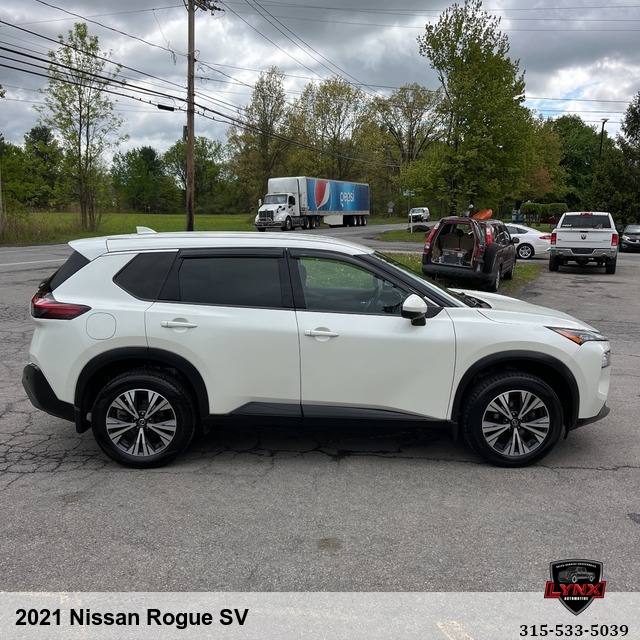 2021 Nissan Rogue SV
