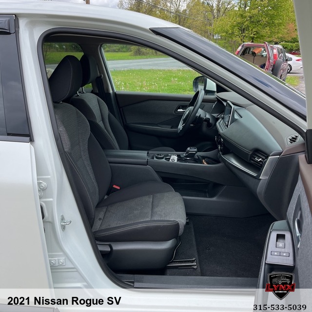 2021 Nissan Rogue SV