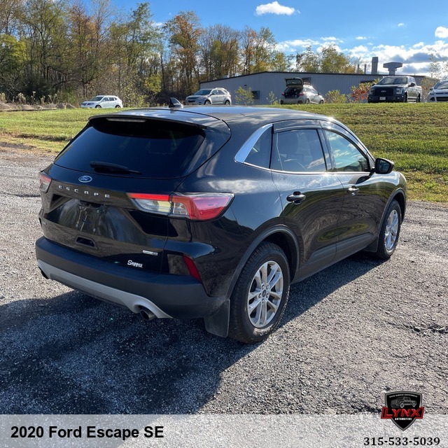 2020 Ford Escape SE
