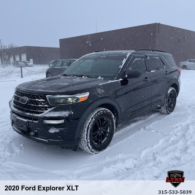2020 Ford Explorer XLT's photo