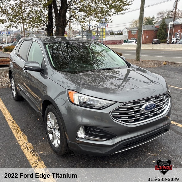 2022 Ford Edge Titanium
