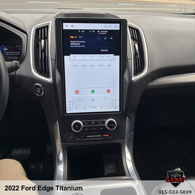 2022 Ford Edge Titanium