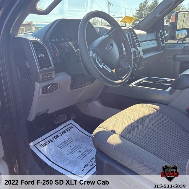 2022 Ford F-250 SD XLT Crew Cab