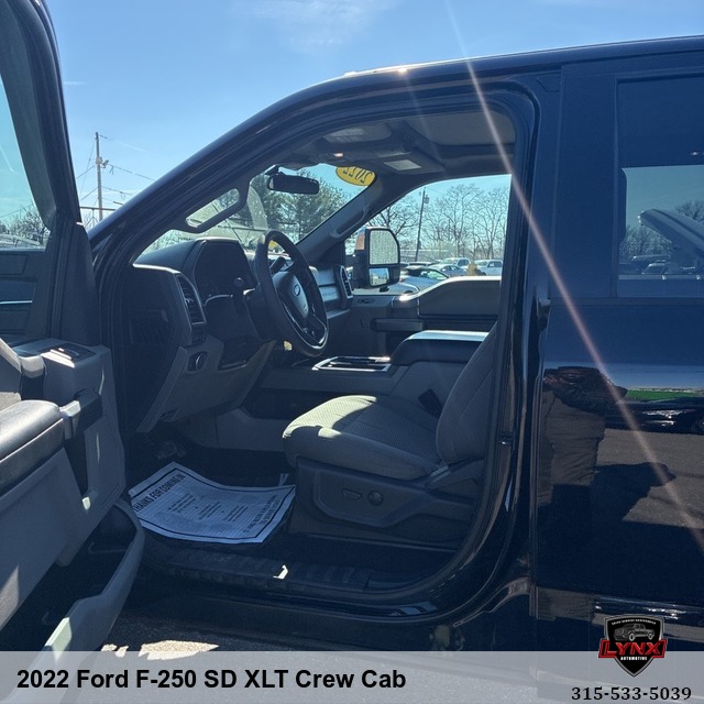 2022 Ford F-250 SD XLT Crew Cab