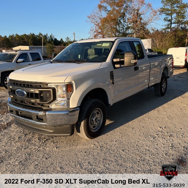 2022 Ford F-350 SD XLT SuperCab Long Bed XLT